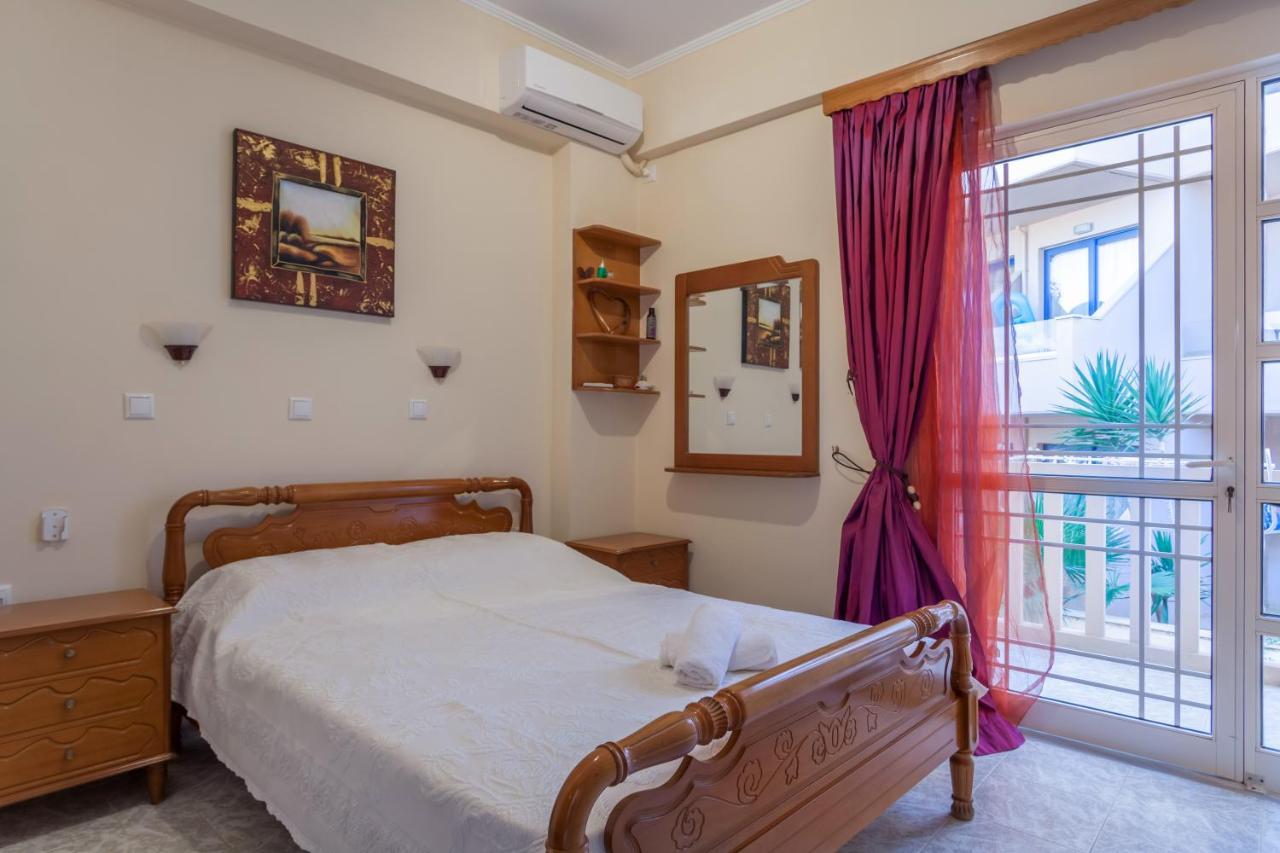 Christine Seaside Apartments In Chania Stalos Luaran gambar