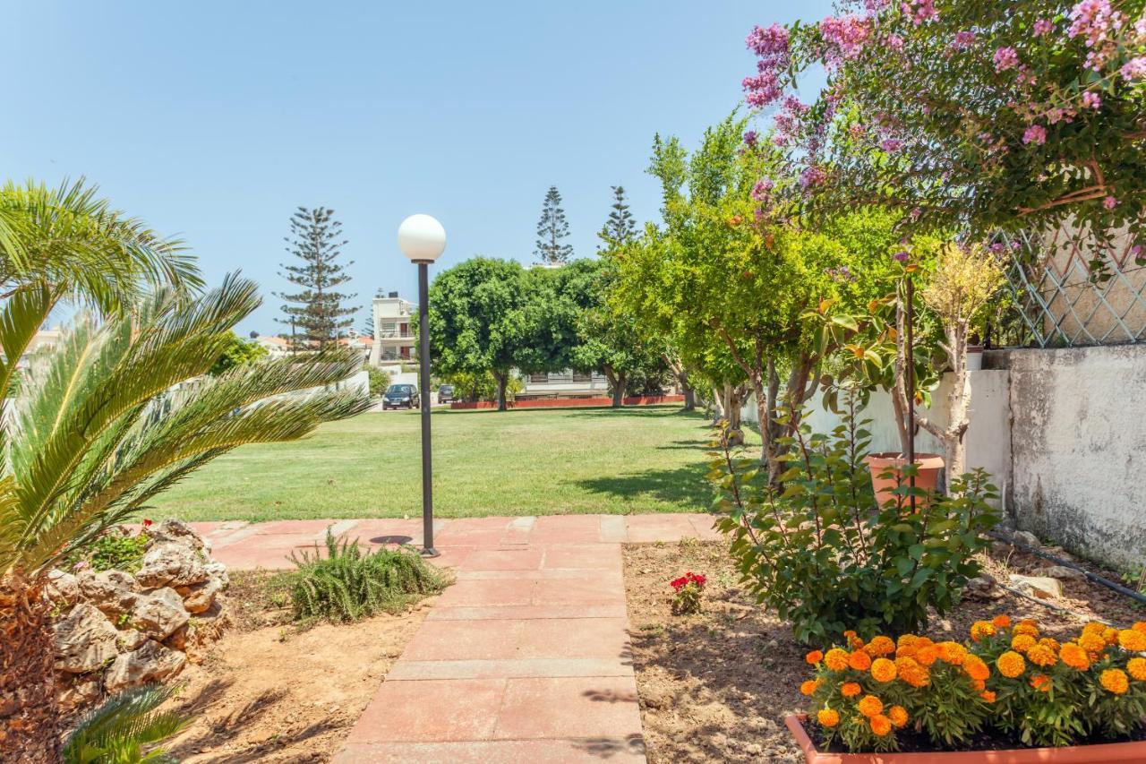 Christine Seaside Apartments In Chania Stalos Luaran gambar